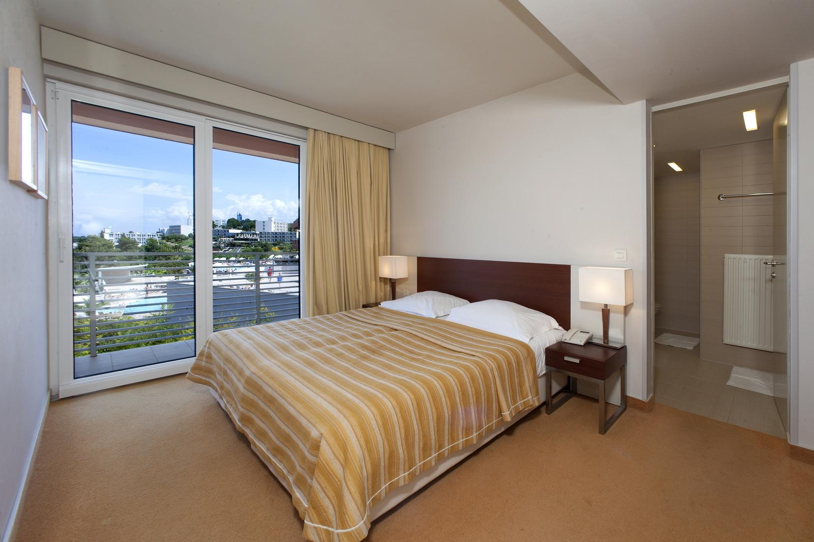 Hotel Albatros Plava Laguna Porec Bagian luar foto