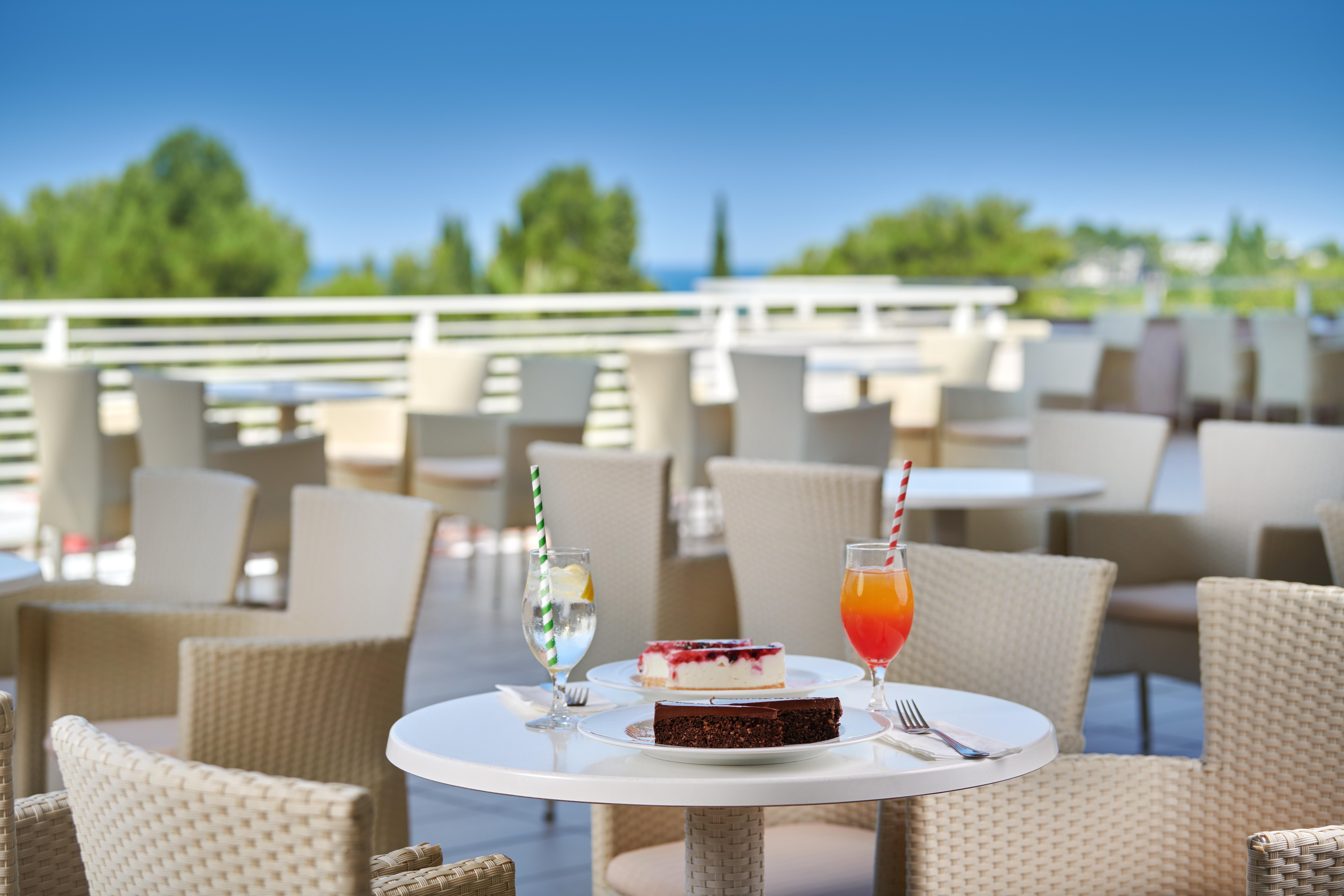 Hotel Albatros Plava Laguna Porec Bagian luar foto