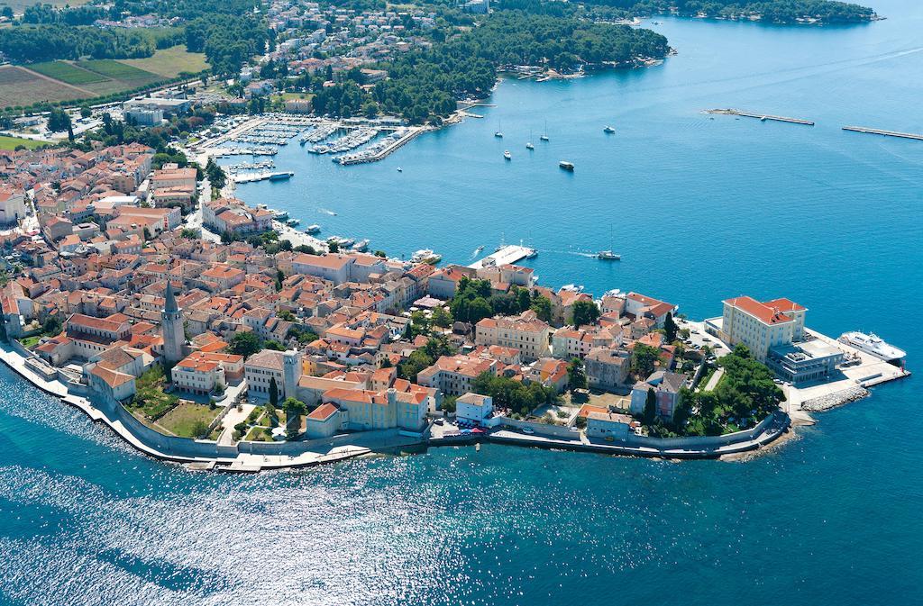 Hotel Albatros Plava Laguna Porec Bagian luar foto